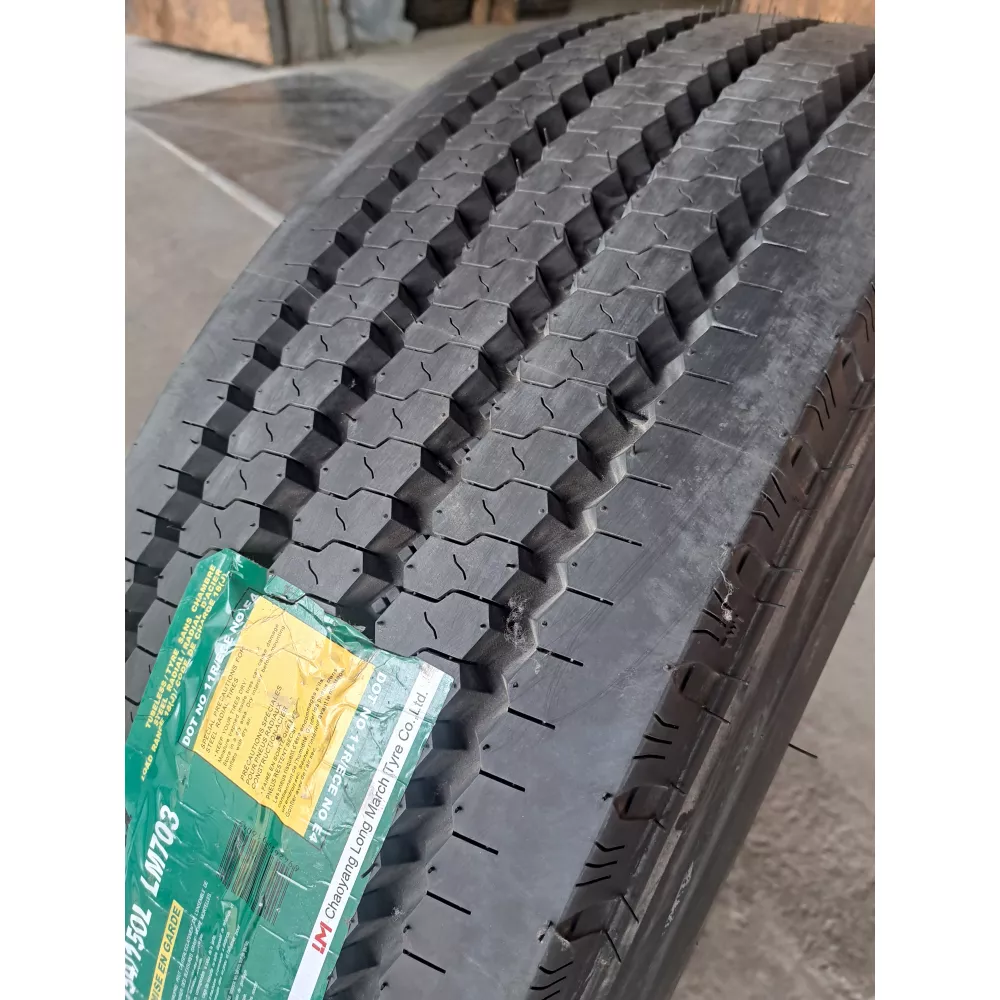 Грузовая шина 315/70 R22,5 Long March LM-703 18PR в Нефтеюганске